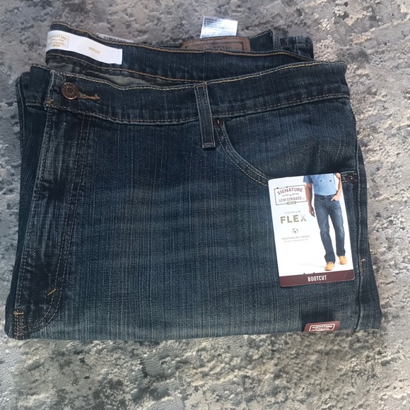 Levi Signature Jeans Nwt Signature Levis Premium Flex Bootcut Sz
